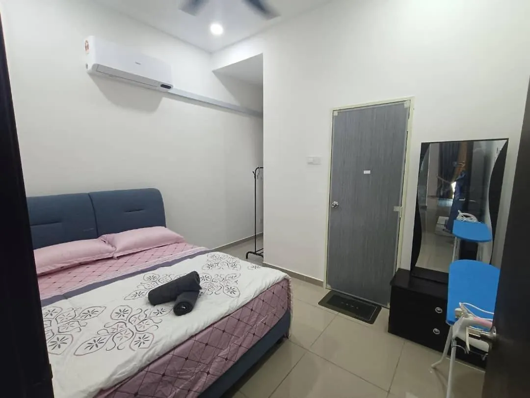 Homestay Coway Bertam Kubang Menerong 0*,  Malaysia